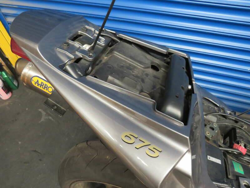 Afbeelding 28/45 van Triumph Daytona 675 (2006)