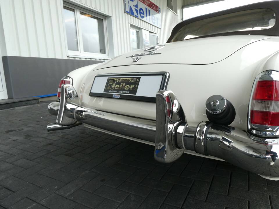 Image 17/27 of Mercedes-Benz 190 SL (1960)