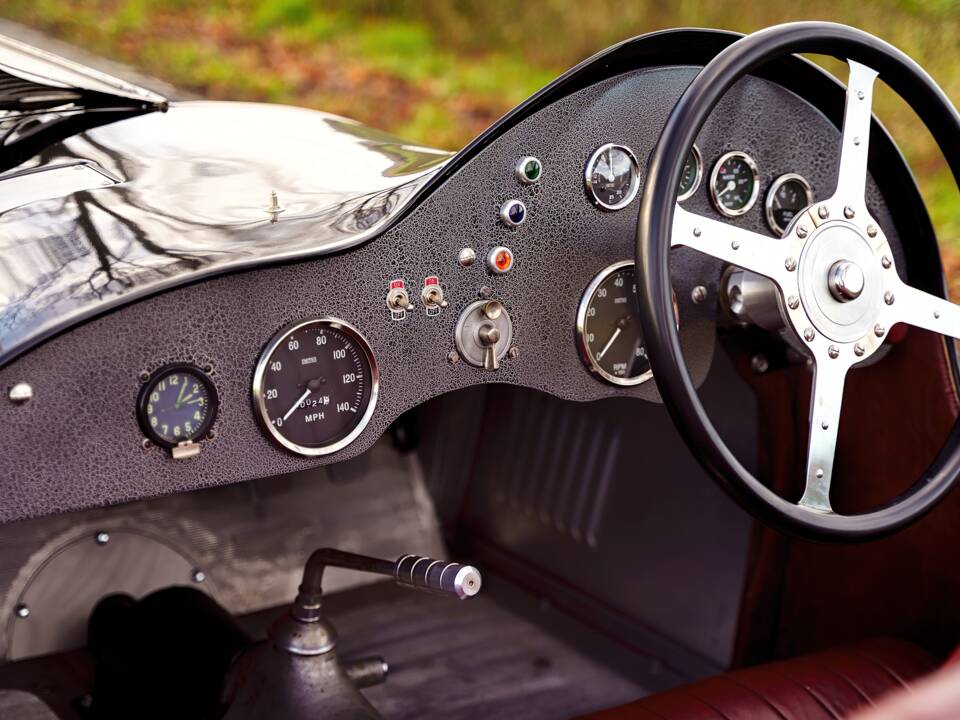 Image 7/27 of Alvis Silver Eagle Sports Tourer (1934)