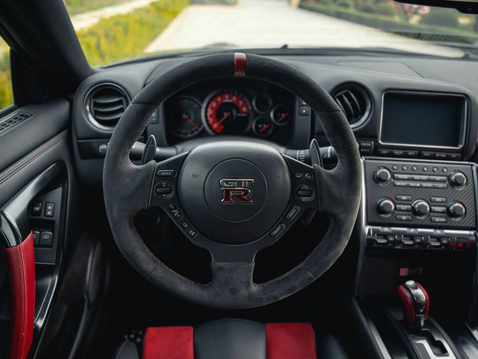 Image 39/76 de Nissan GT-R Nismo (2015)