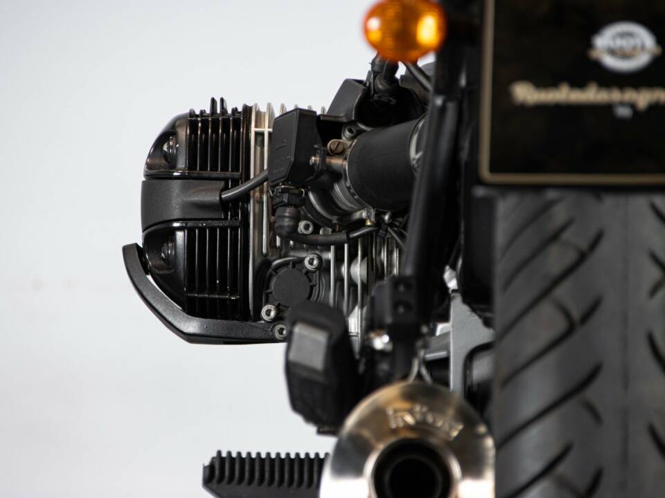 Image 14/50 de BMW R 1100 R (1998)