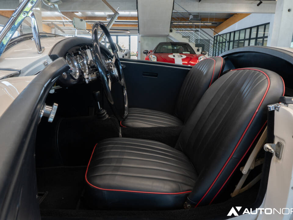 Image 43/65 of MG MGA 1600 (1960)