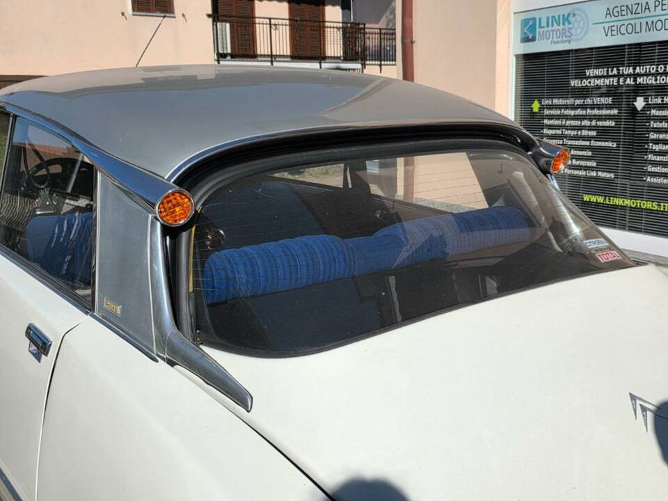 Bild 22/50 von Citroën DS 20 (1971)