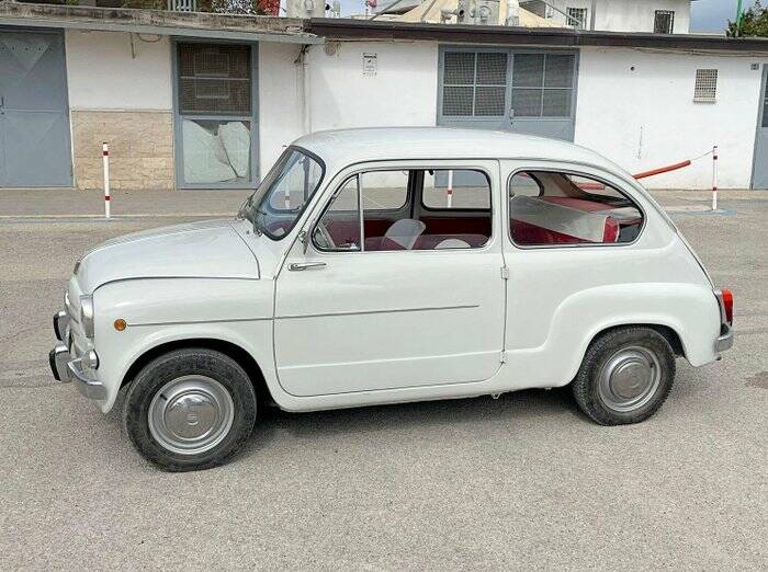 Bild 1/6 von FIAT 600 D (1963)