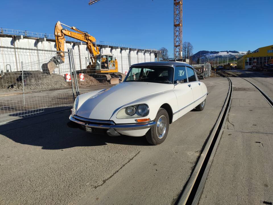 Bild 15/93 von Citroën DS 23 Pallas IE (1972)