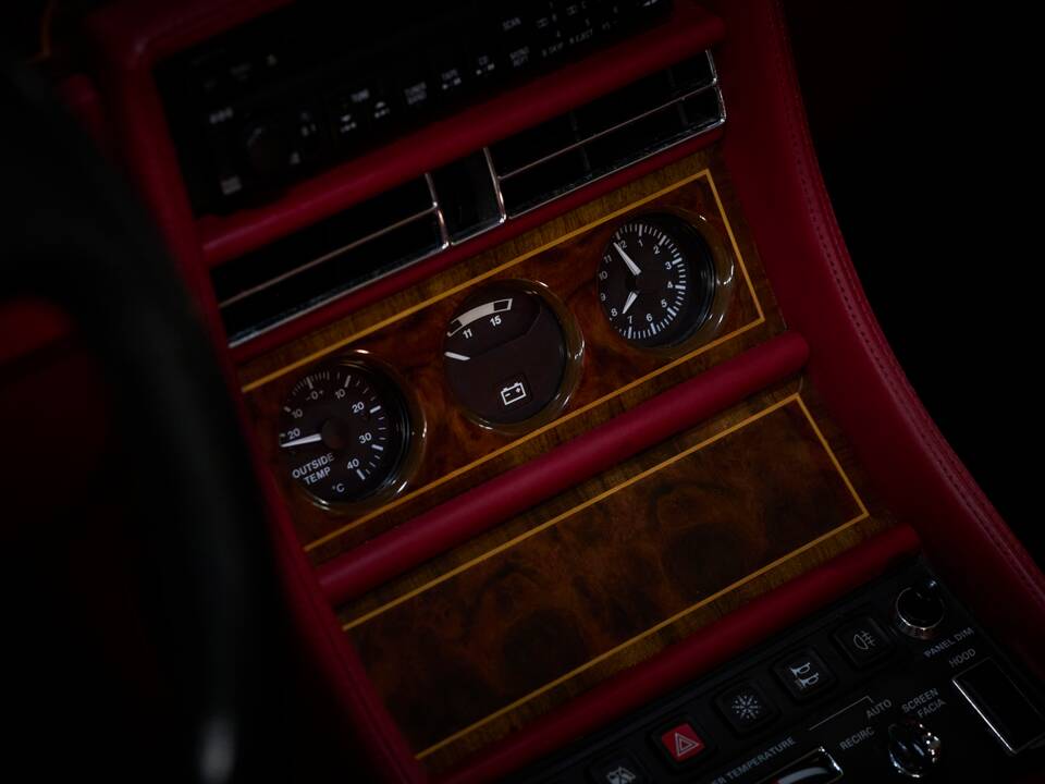 Imagen 61/100 de Rolls-Royce Corniche IV (1995)