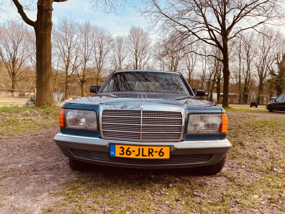 Image 1/14 of Mercedes-Benz 500 SE (1983)