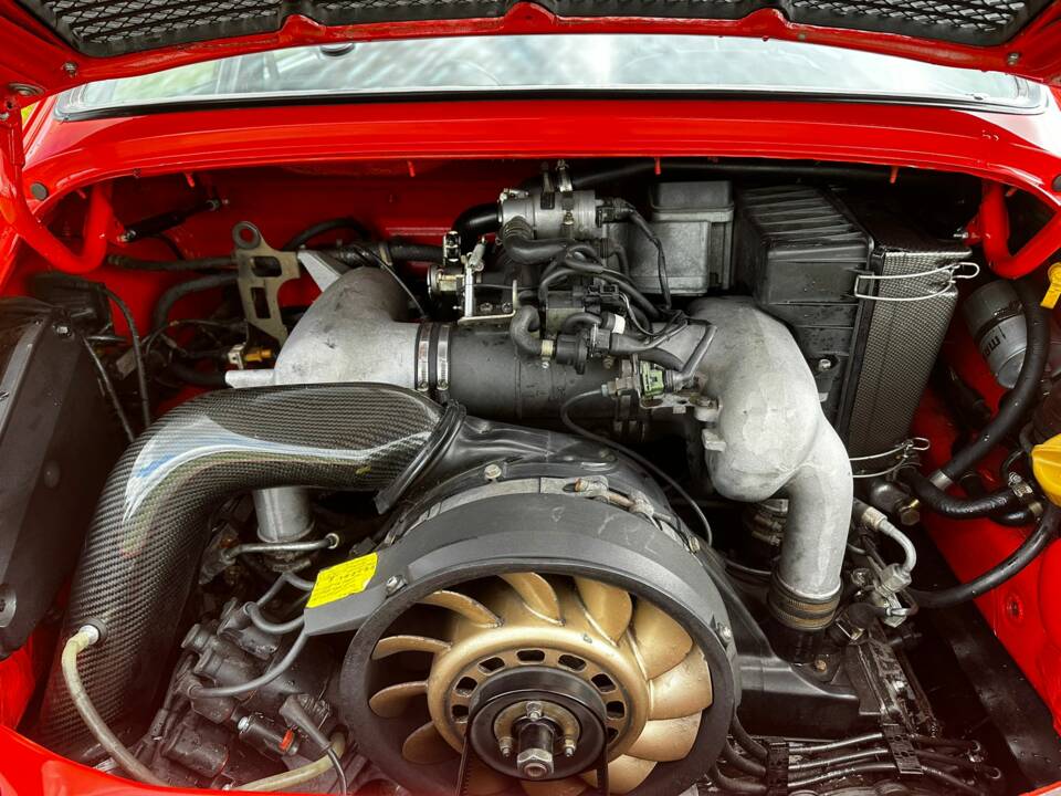 Bild 42/47 von Porsche 911 Carrera 4 (1990)