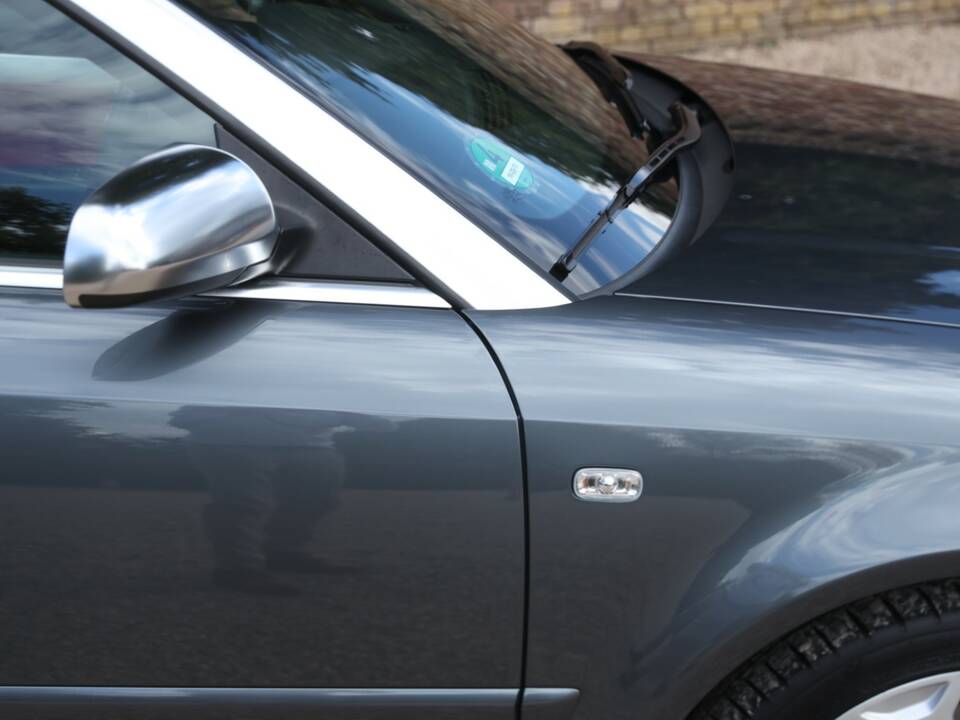 Image 43/50 de Audi S4 (2004)