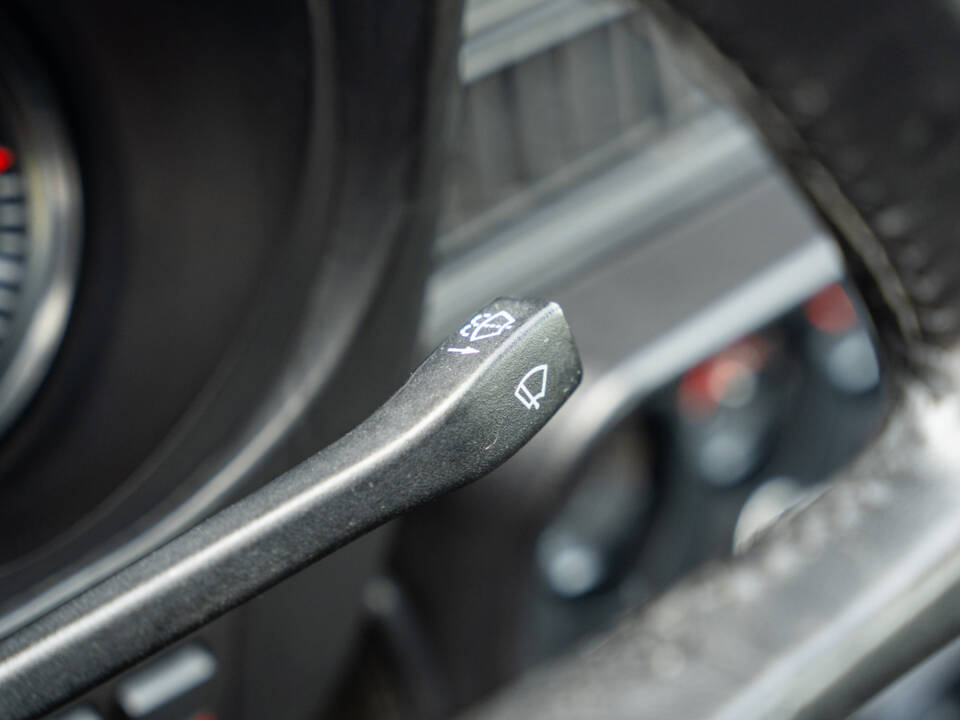 Image 32/58 of Porsche 924 Turbo (1982)