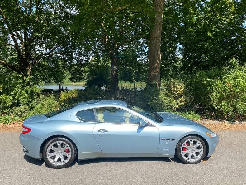 Image 21/50 de Maserati GranTurismo 4.2 (2008)