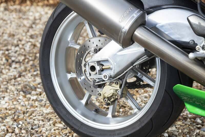 Immagine 7/38 di Benelli Tornado Tre 900 (2003)