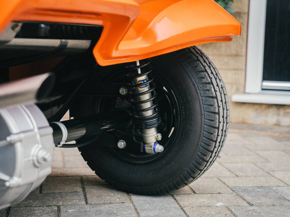 Image 52/56 of Bond Bug (1973)