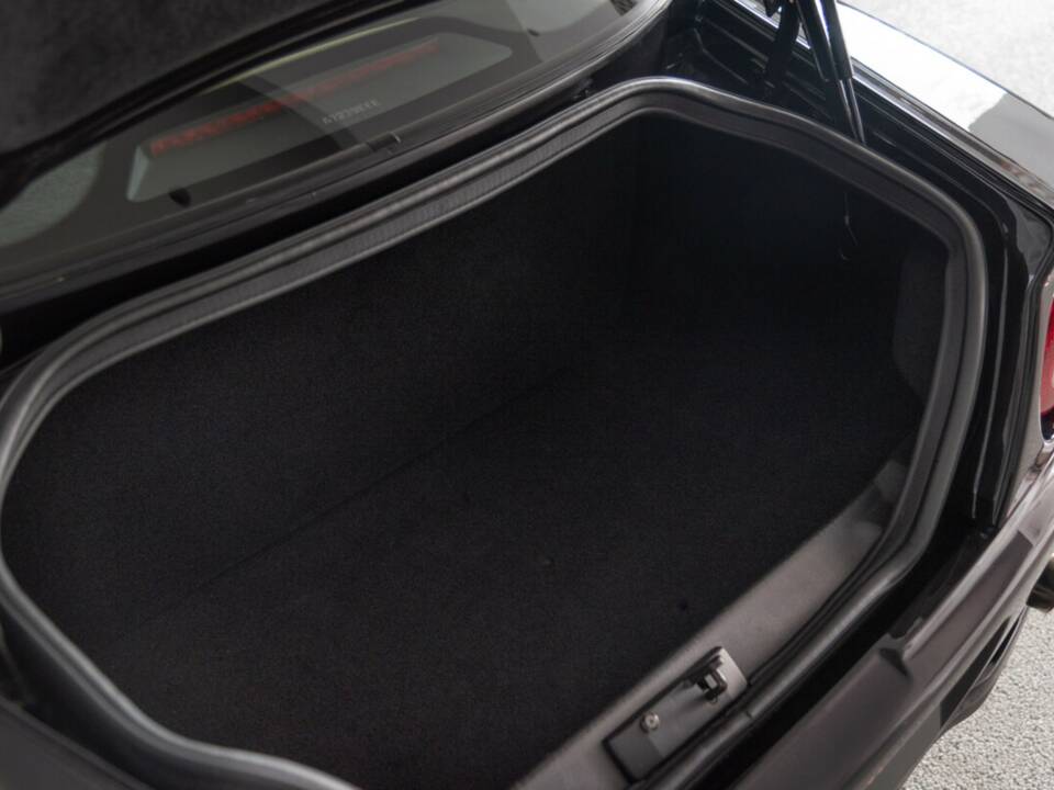 Image 42/47 of Ferrari 550 Maranello (1997)