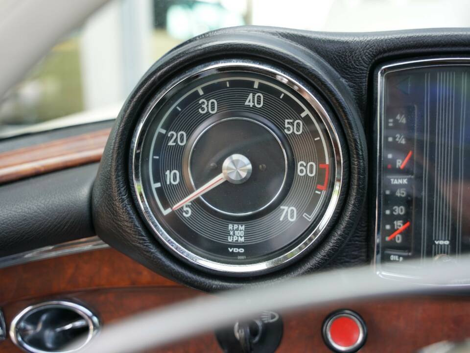 Immagine 37/50 di Mercedes-Benz 280 SE (1968)