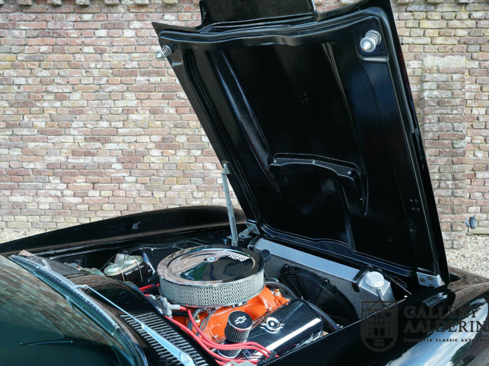 Image 48/50 of Chevrolet Corvette Sting Ray Convertible (1964)