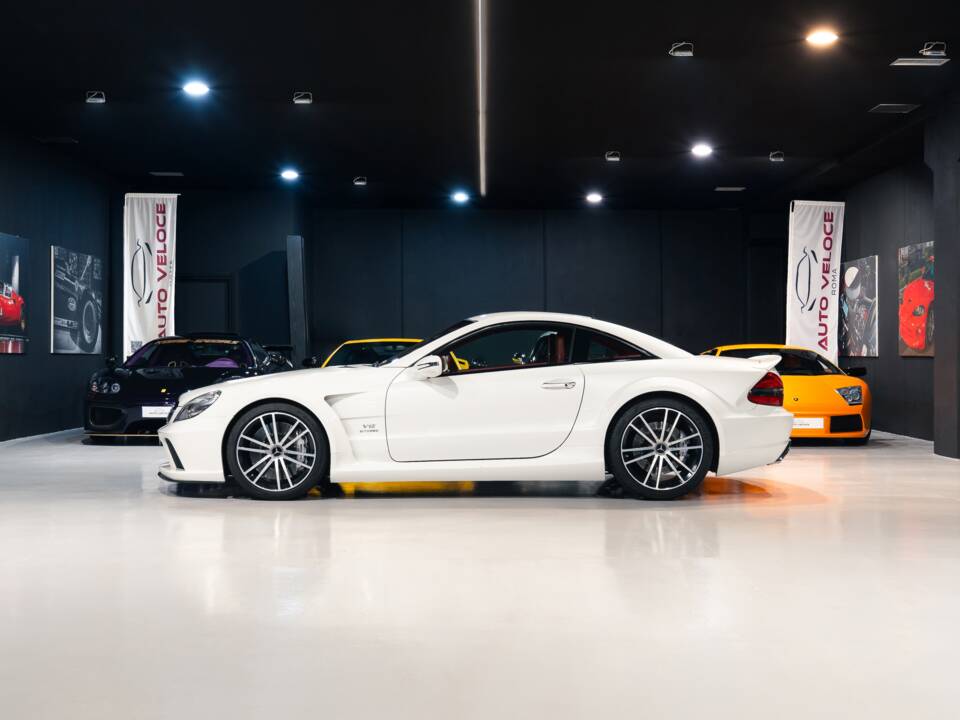 Afbeelding 2/47 van Mercedes-Benz SL 65 AMG Black Series (2010)