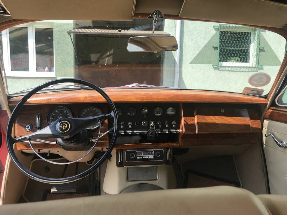 Bild 7/7 von Daimler 2,5 Liter V8 (1966)