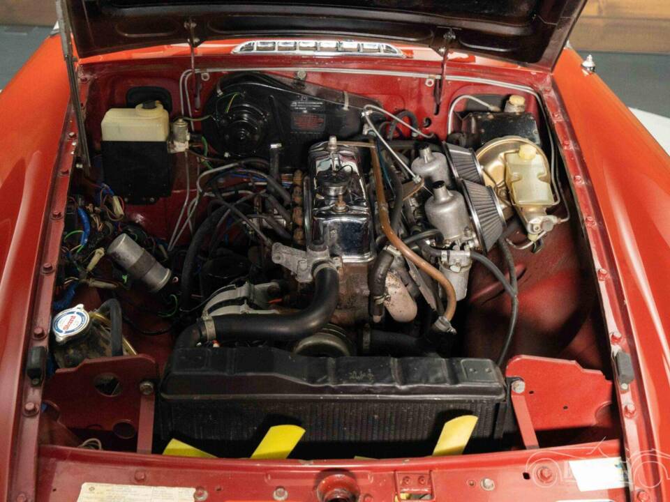 Afbeelding 19/19 van MG MGB (1978)