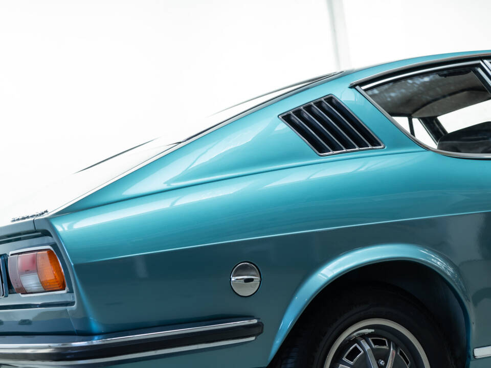 Image 19/26 of Audi 100 Coupe S (1973)