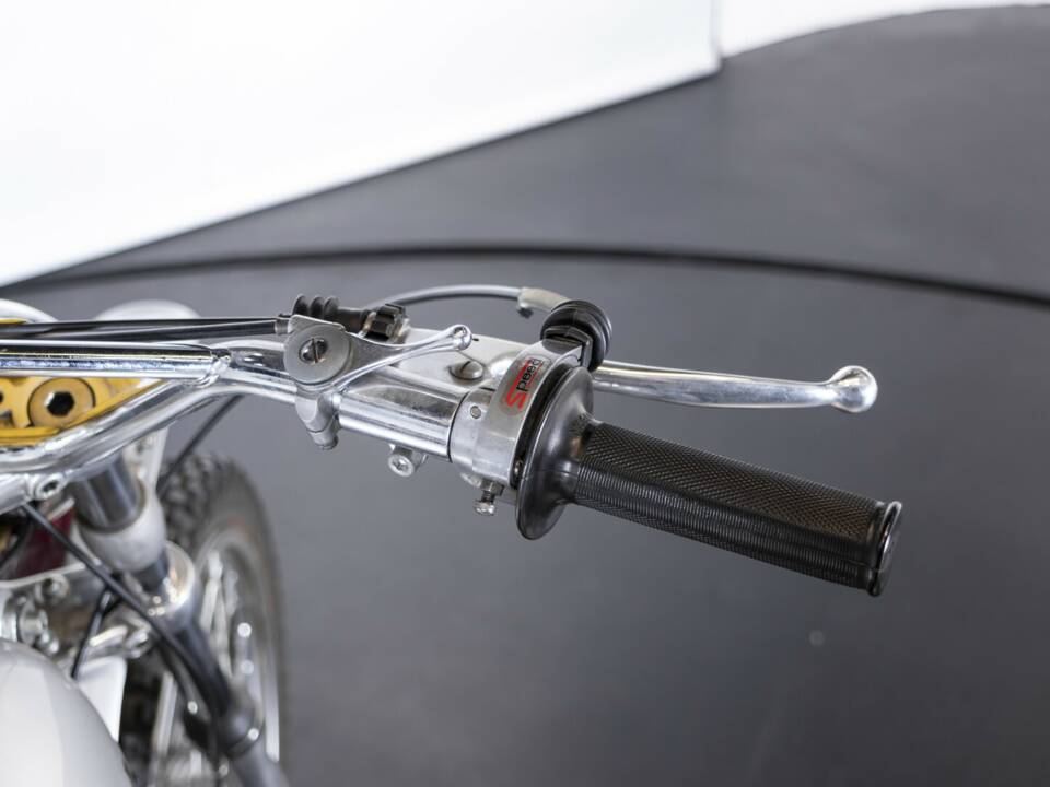 Bild 29/50 von SWM DUMMY (1972)