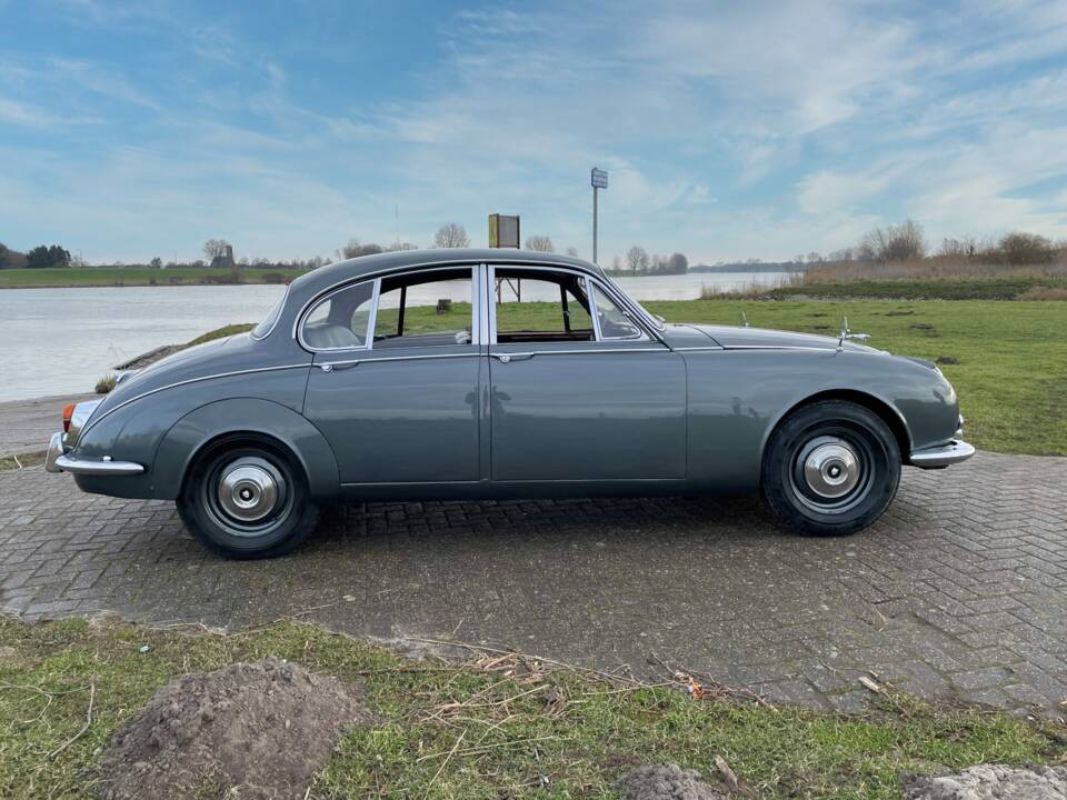 Immagine 8/30 di Jaguar 240 (1968)