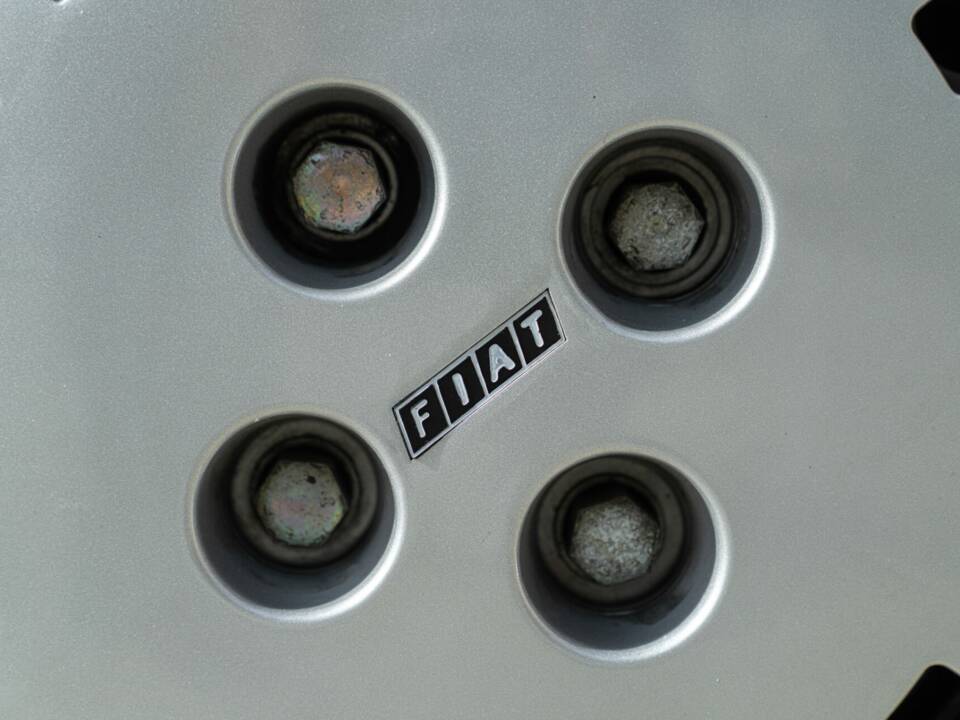 Image 24/50 of FIAT 126 Pop 2000 (1992)