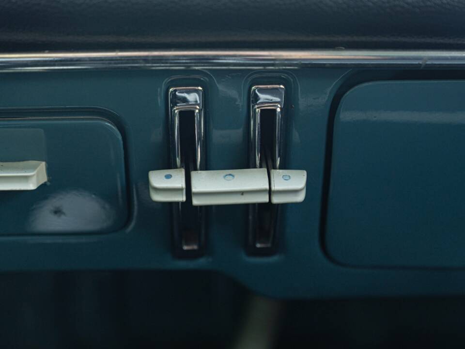 Immagine 37/50 di Volkswagen 1500 (1963)