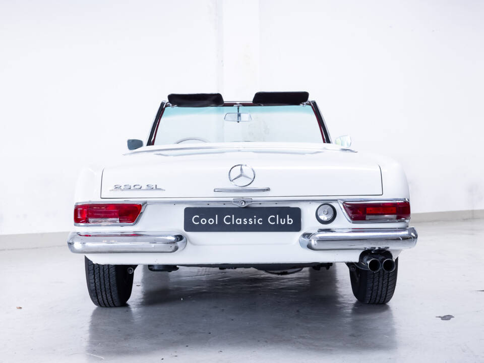 Image 8/29 de Mercedes-Benz 230 SL (1964)