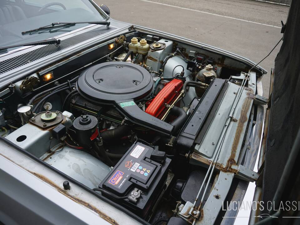 Image 52/66 of FIAT 130 Coupé (1972)