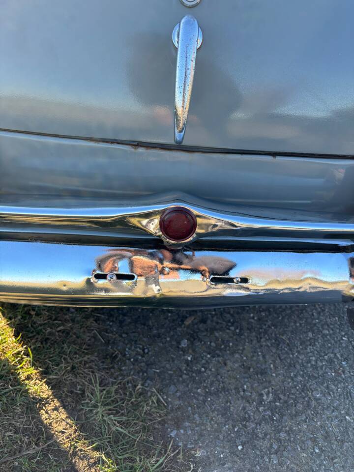 Image 41/133 of Volvo PV 444 (1954)