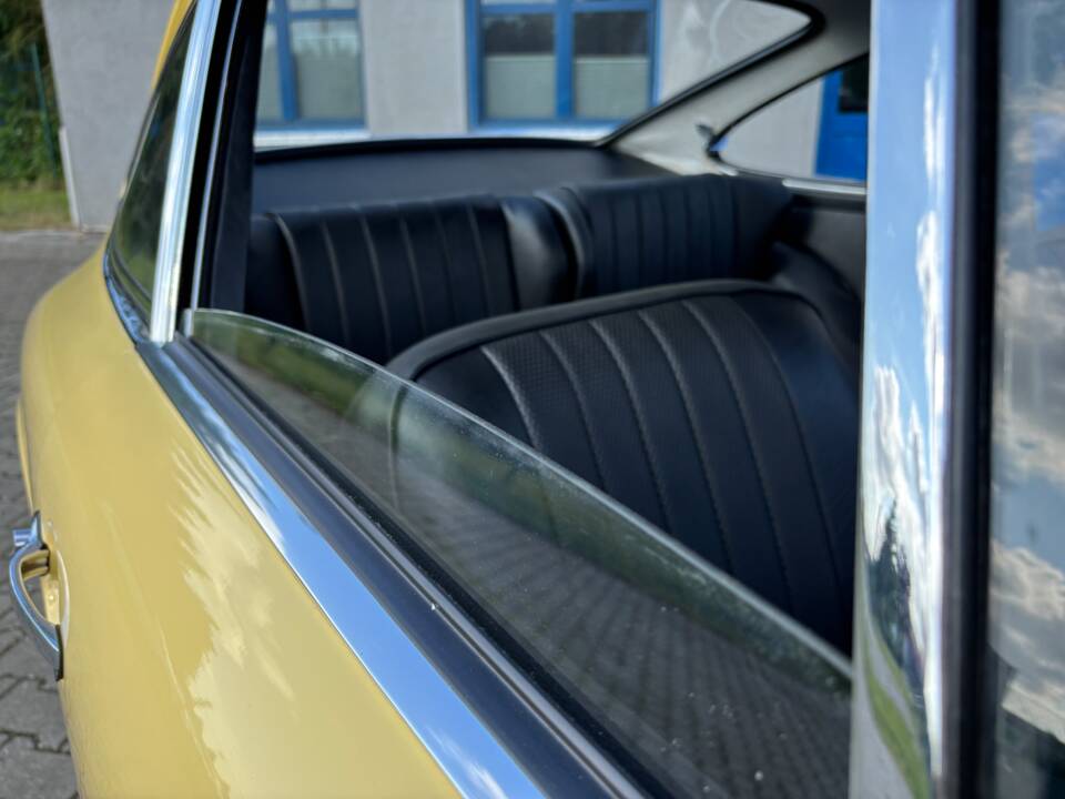 Image 24/70 of Porsche 912 (1965)