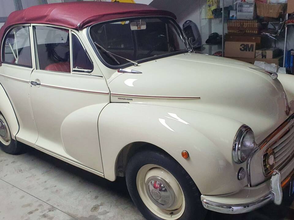Image 65/66 of Morris Minor 1000 Tourer (1961)