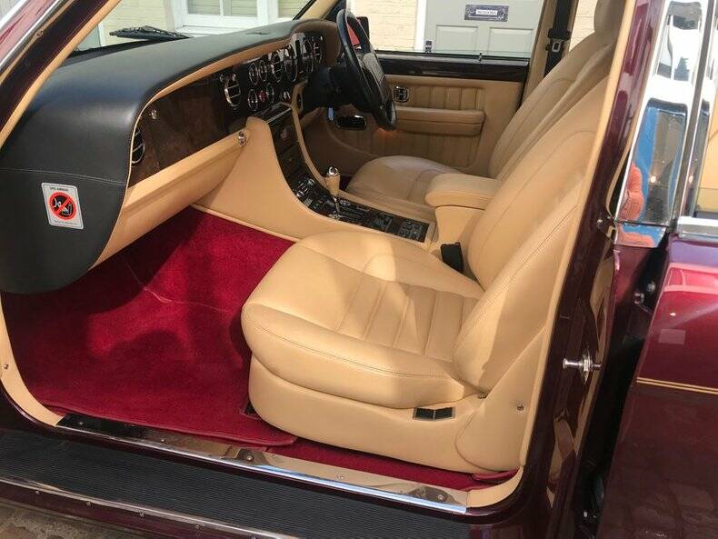 Imagen 16/26 de Bentley Brooklands R Mulliner (1998)