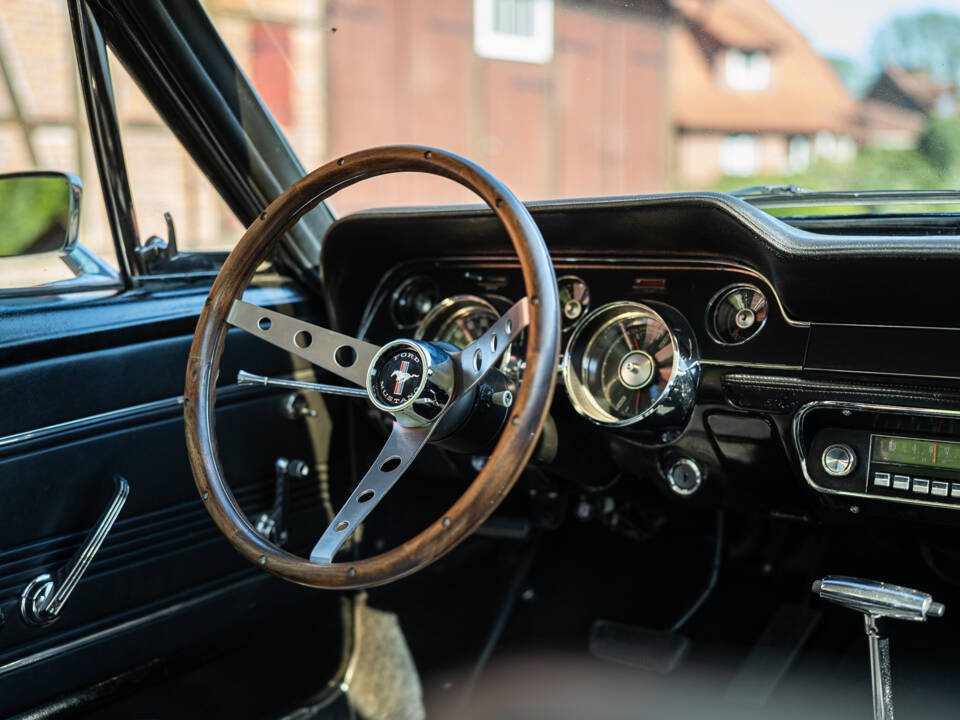 Image 28/36 of Ford Mustang 289 (1967)
