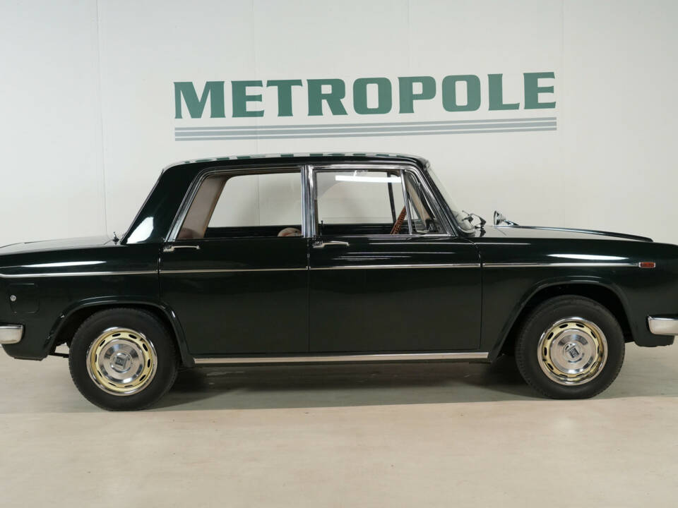 Image 8/49 of Lancia Fulvia (1969)