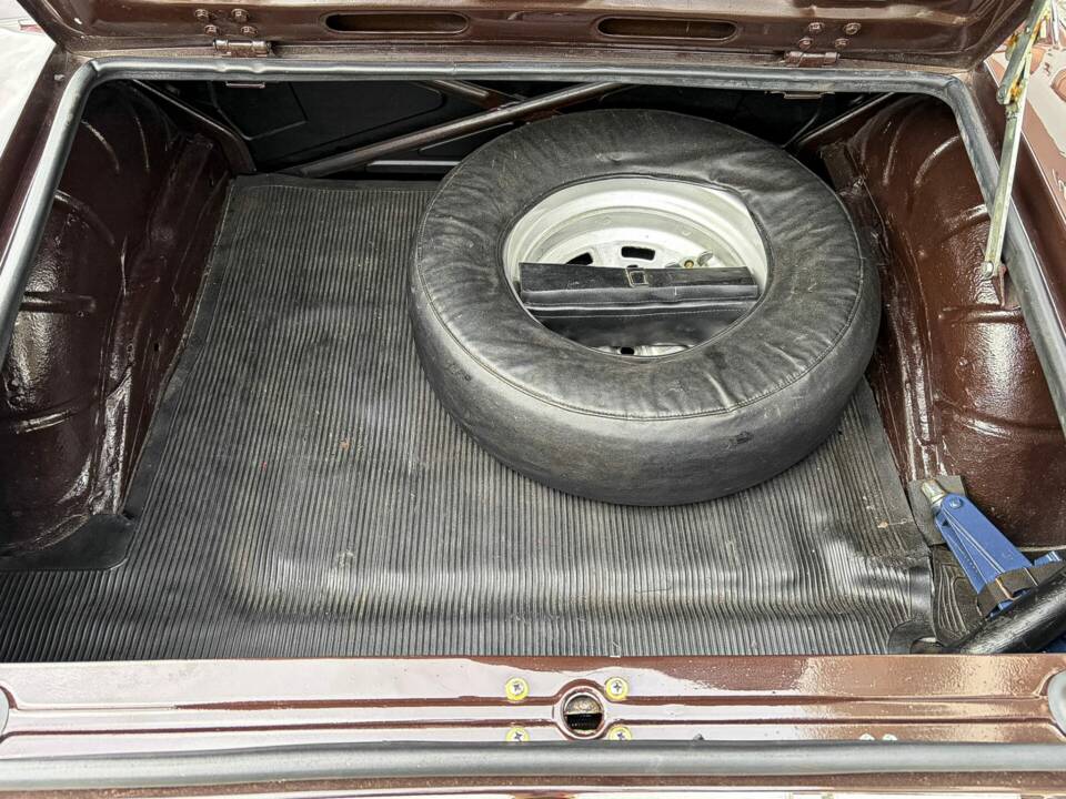 Image 29/30 of Lancia Fulvia 1.3 S (1973)