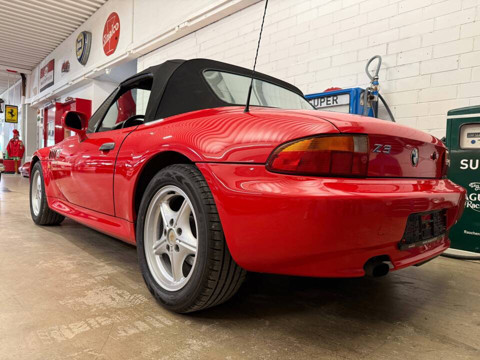 Bild 11/17 von BMW Z3 Roadster 1,8 (1997)