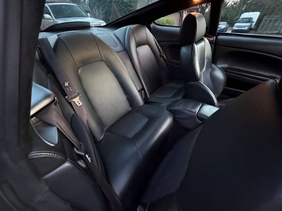 Image 19/29 of Aston Martin V12 Vanquish (2002)