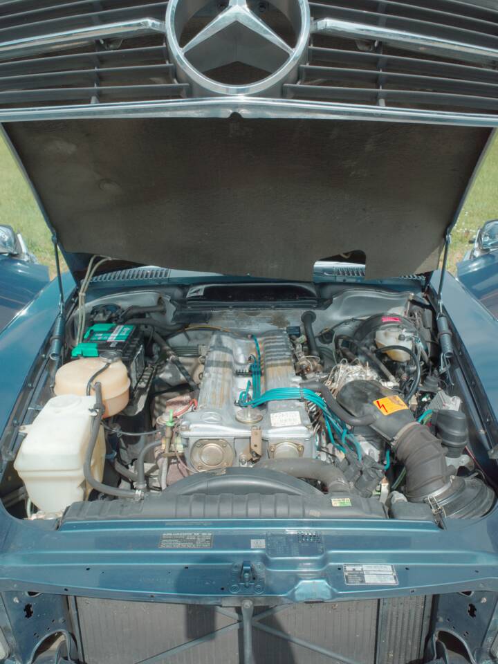 Image 4/15 of Mercedes-Benz 280 SL (1983)