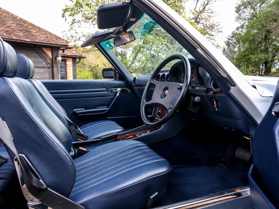 Afbeelding 32/50 van Mercedes-Benz 300 SL (1989)