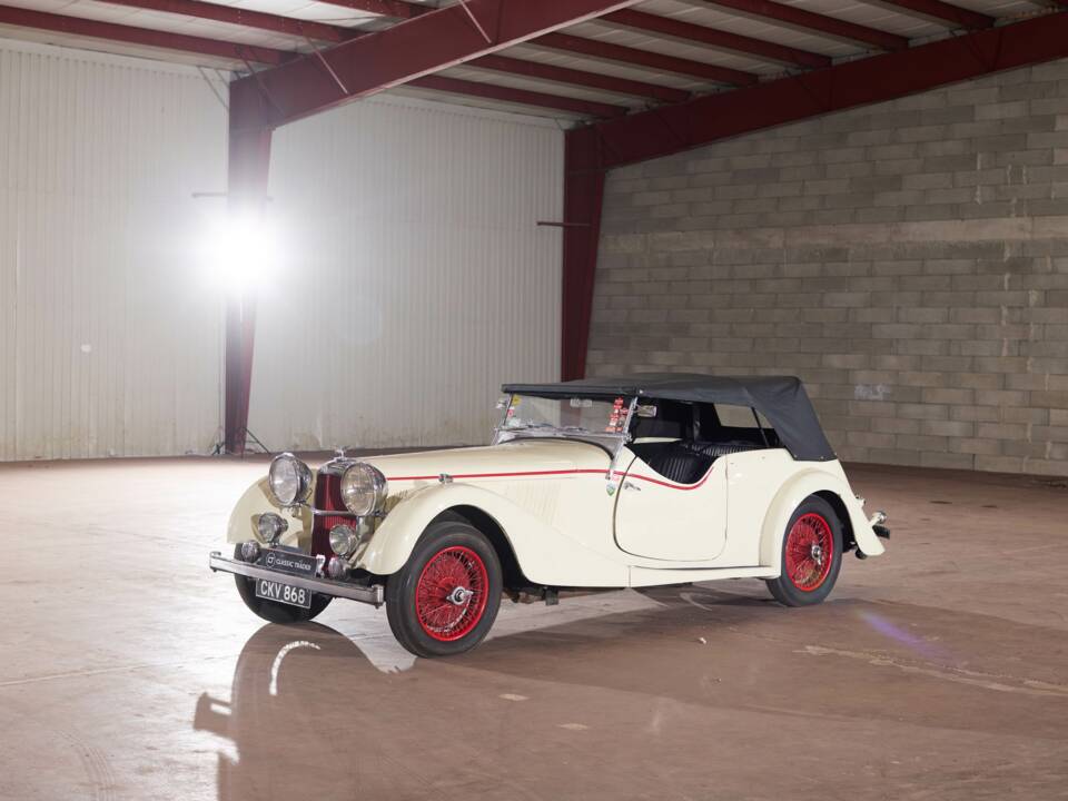 Image 2/88 de Alvis Speed 25 (1937)