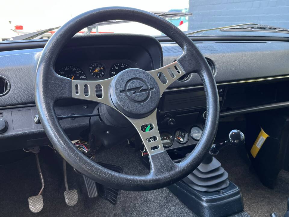 Bild 25/100 von Opel Kadett 1,9 E  GT&#x2F;E (1977)