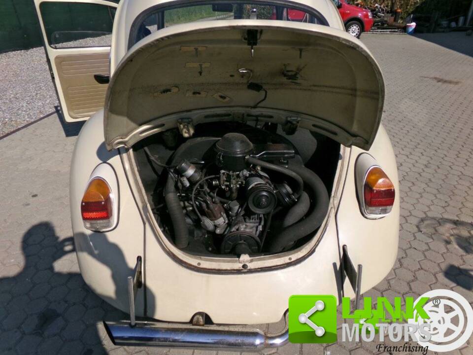Image 9/10 of Volkswagen Escarabajo 1302 (1971)