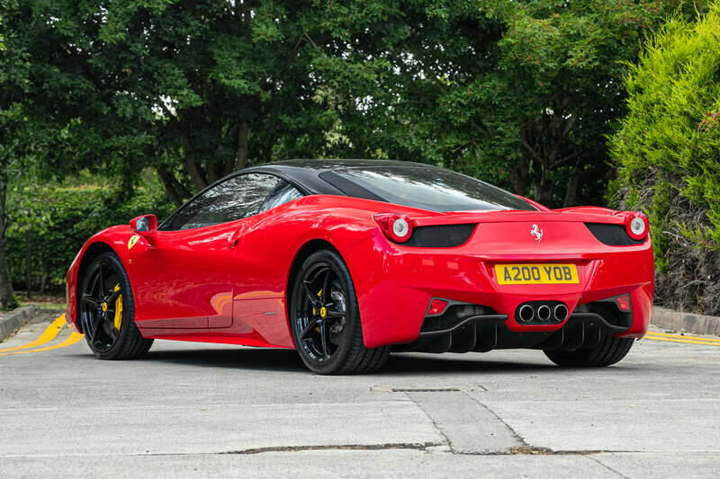 Image 4/50 of Ferrari 458 Italia (2012)
