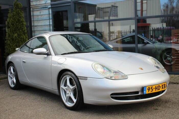 Afbeelding 5/7 van Porsche 911 Carrera (1998)