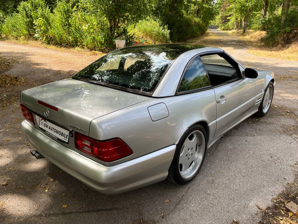 Image 19/21 of Mercedes-Benz SL 55 AMG (1999)
