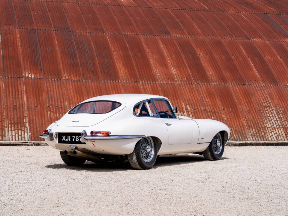 Afbeelding 8/46 van Jaguar E-Type 3.8 (1962)