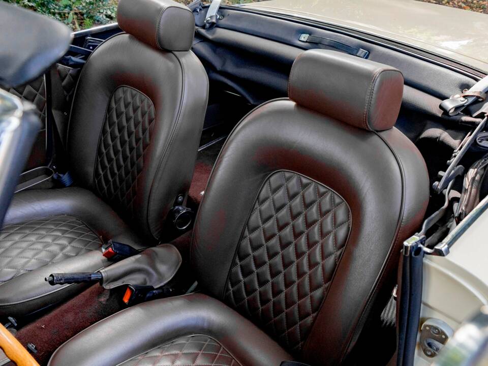 Immagine 8/50 di Alfa Romeo 2000 Spider Veloce (1980)