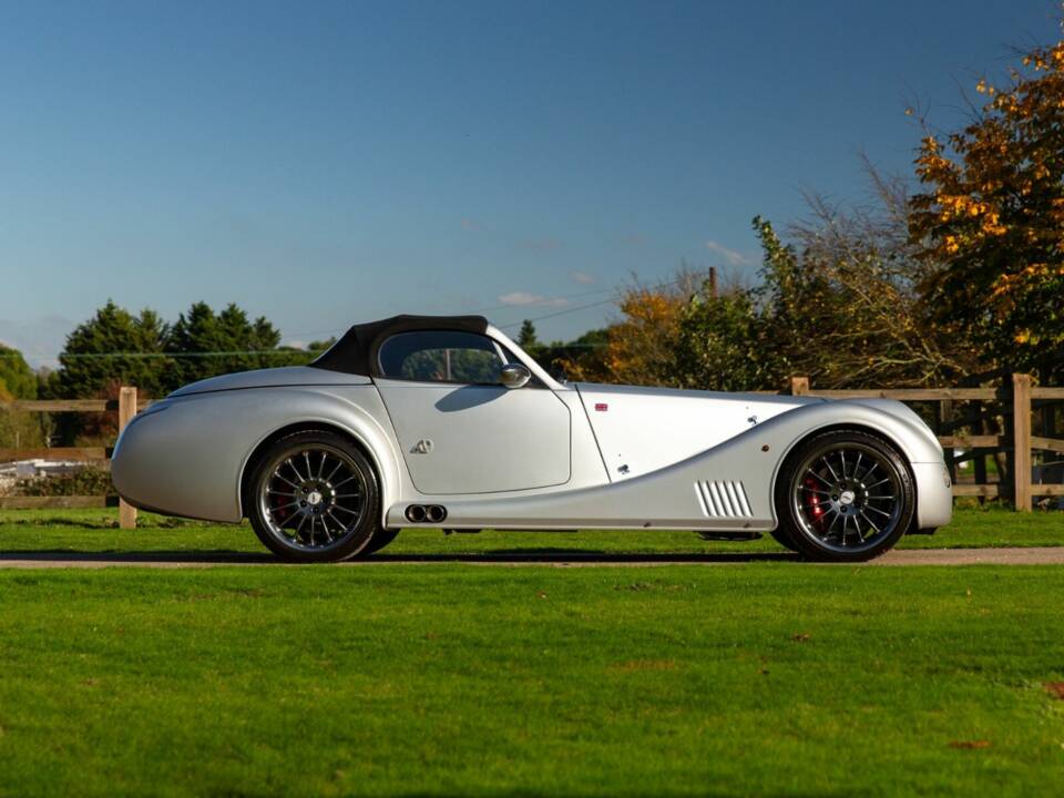Image 2/50 of Morgan Aero 8 (2016)